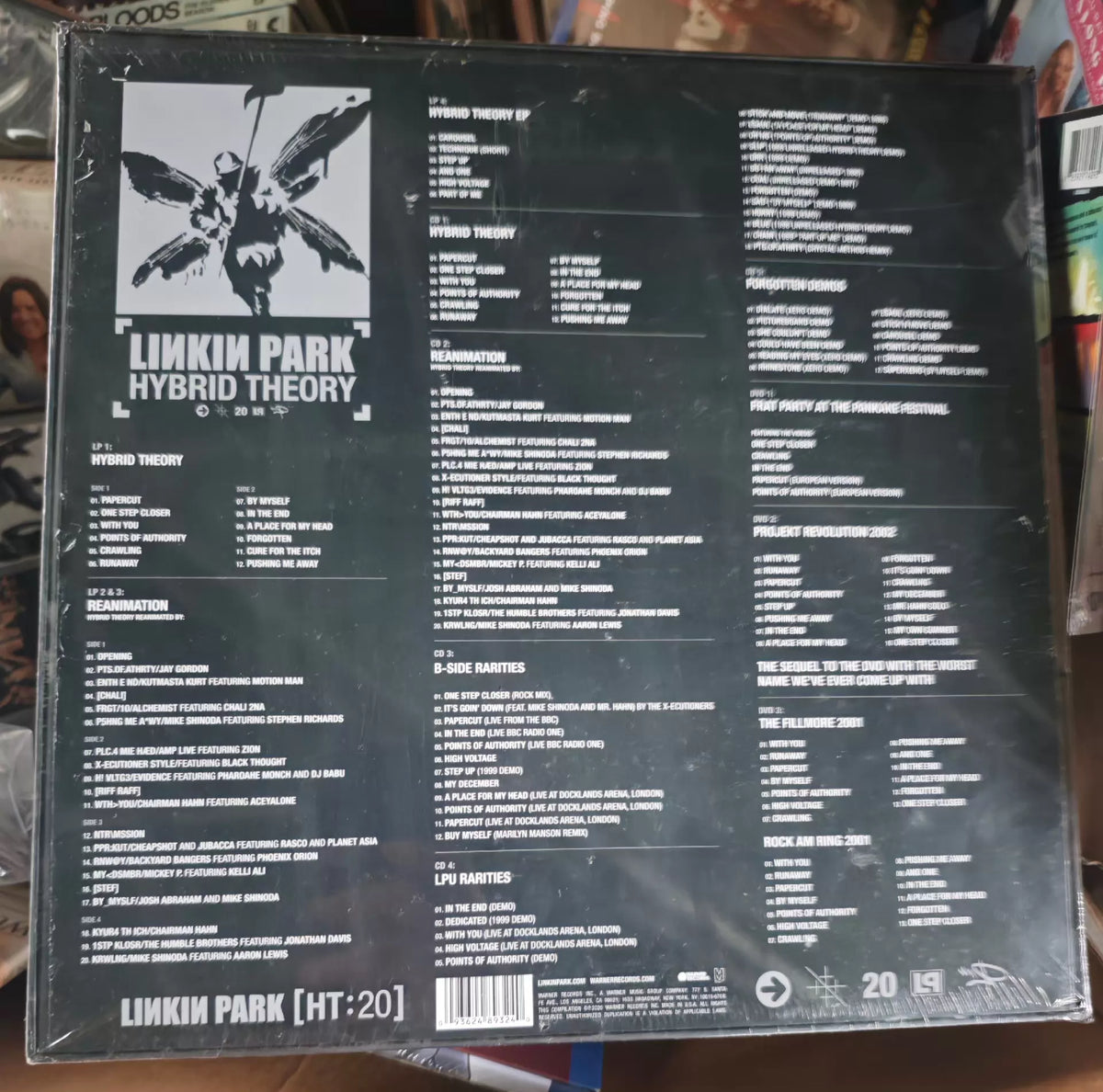 Linkin Park – Hybrid Theory 20th Anniversary Deluxe Vinyl Box Set — product detail 2