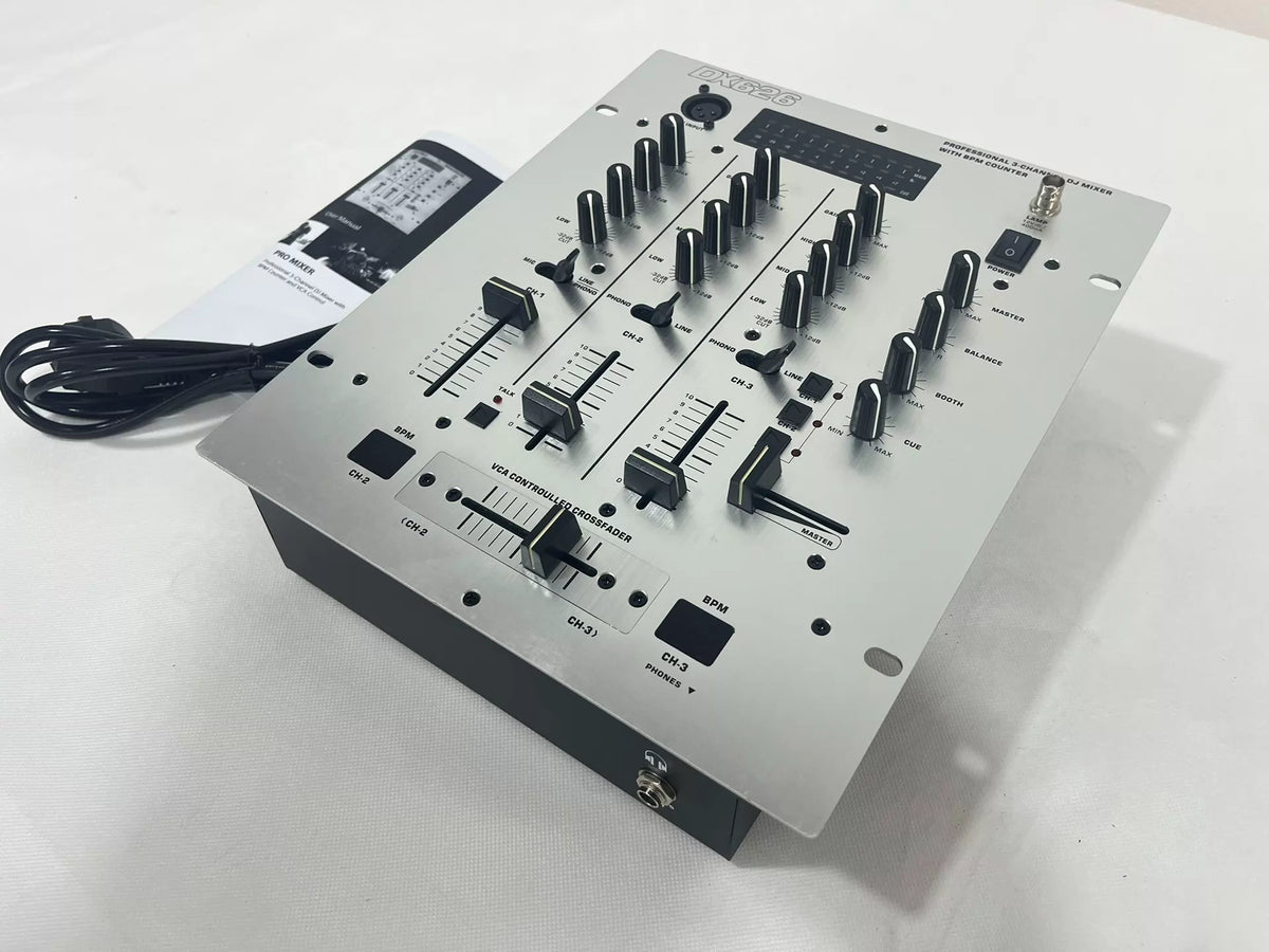 Behringer DX626 3-Channel DJ Mixer 2