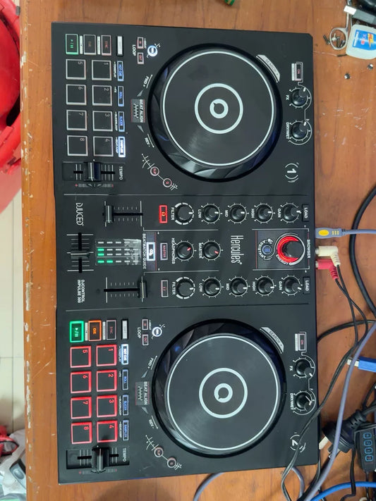Hercules DJControl Inpulse 300 – DJ Controller – Pre-Owned