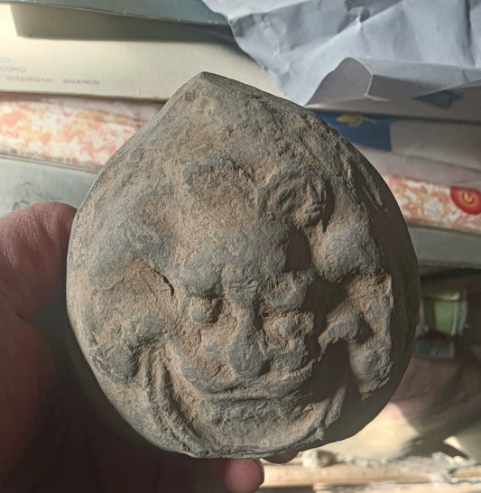 Peach-Shaped Clay Ornament with Beast Faces, 10 cm – source photo 1