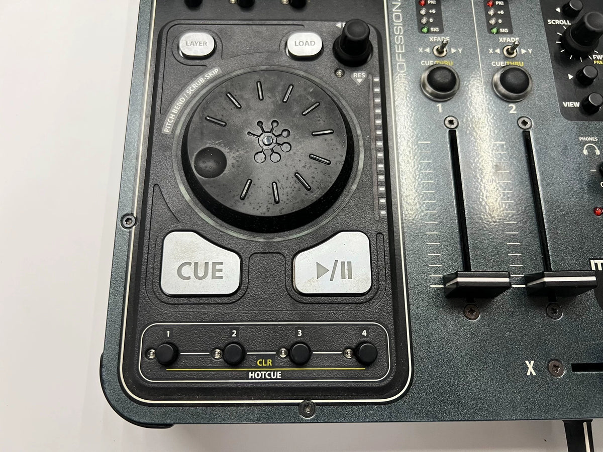 Allen & Heath Xone:DX Controller with Box – Used – actual item photograph 4