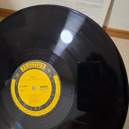 Miles Davis – Cookin' with the Miles Davis Quintet Japanese Vinyl LP — product detail 3