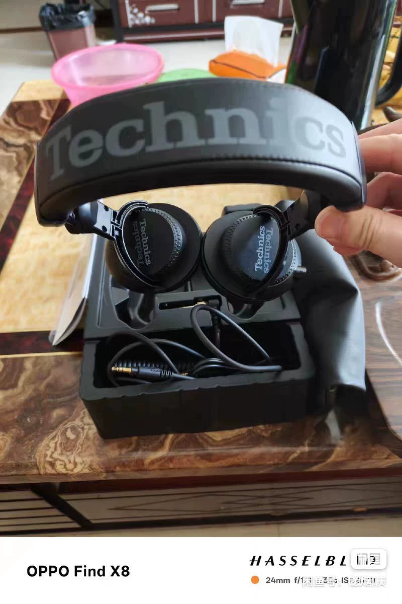 Technics EAH-DJ1200 – DJ Headphones, Open Box