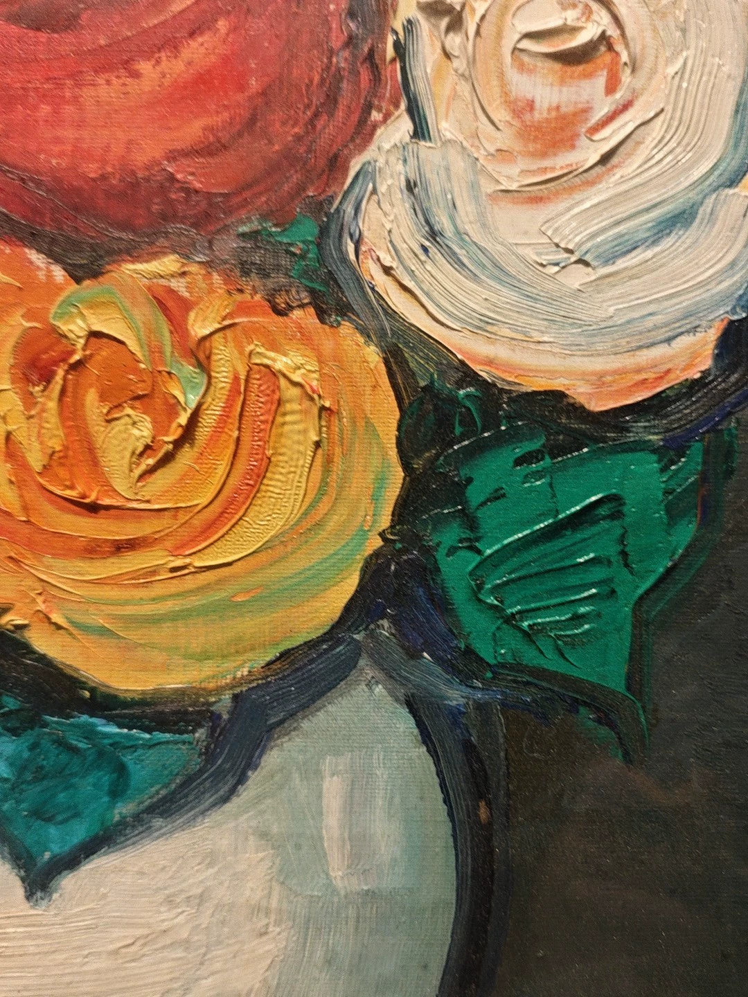 Roses in a Vase – Framed Oil Painting