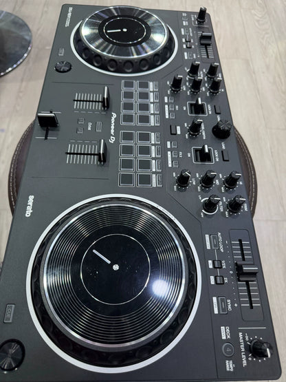Pioneer DJ DDJ-REV1 Controller – Boxed Used Unit – actual item photograph 3