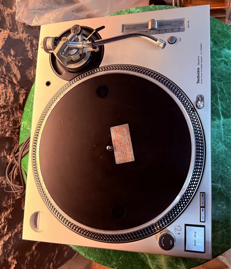 Technics SL-1200MK5 DJ Turntable with Slipmat – image 5