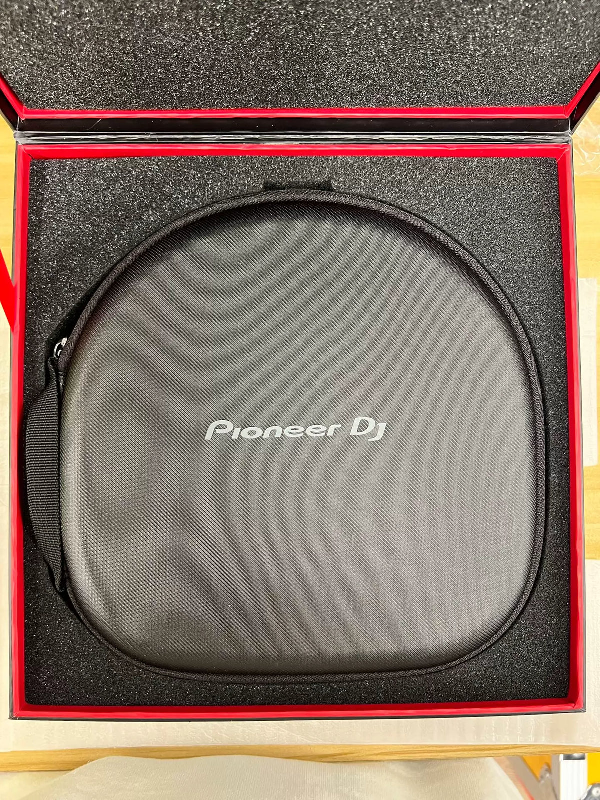 Pioneer DJ HDJ-X10-K – Black Headphones, New Open Box – detail 4