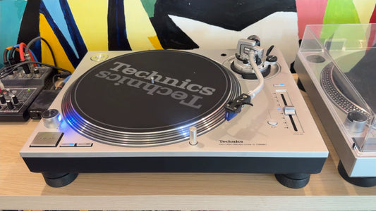 Technics SL-1200MK7 – Silver Turntable, No Cartridge