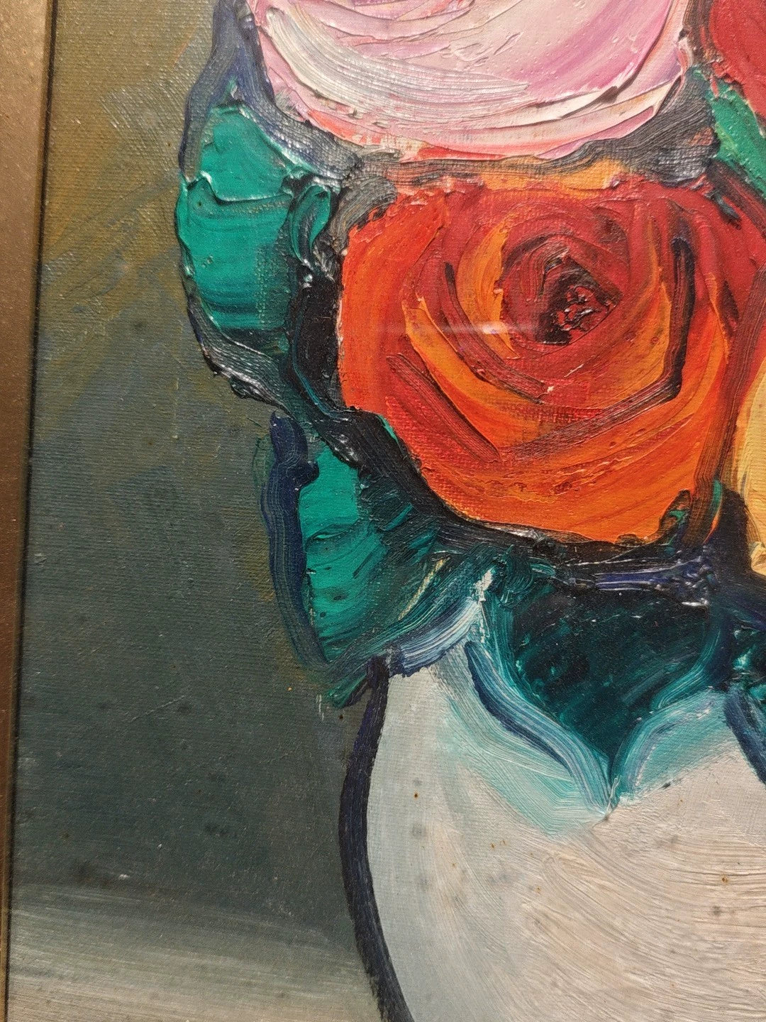 Roses in a Vase – Framed Oil Painting