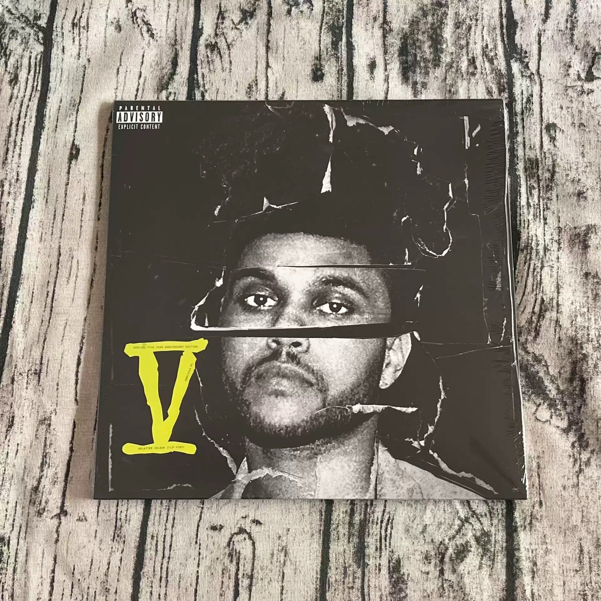 The Weeknd – Beauty Behind the Madness – Yellow Splatter Vinyl (2LP)