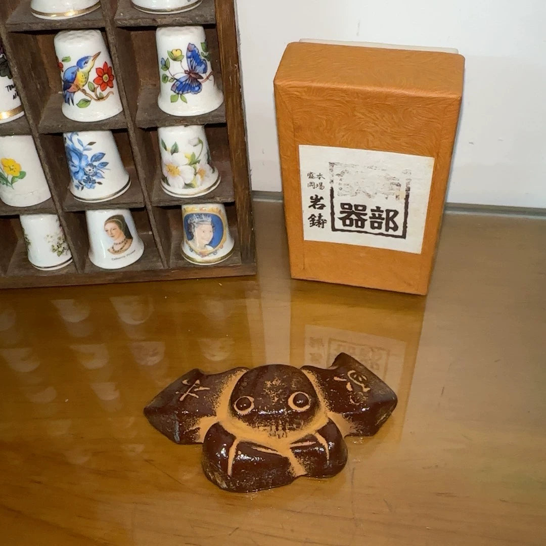 Nambu Ironware Crab Paperweight 1
