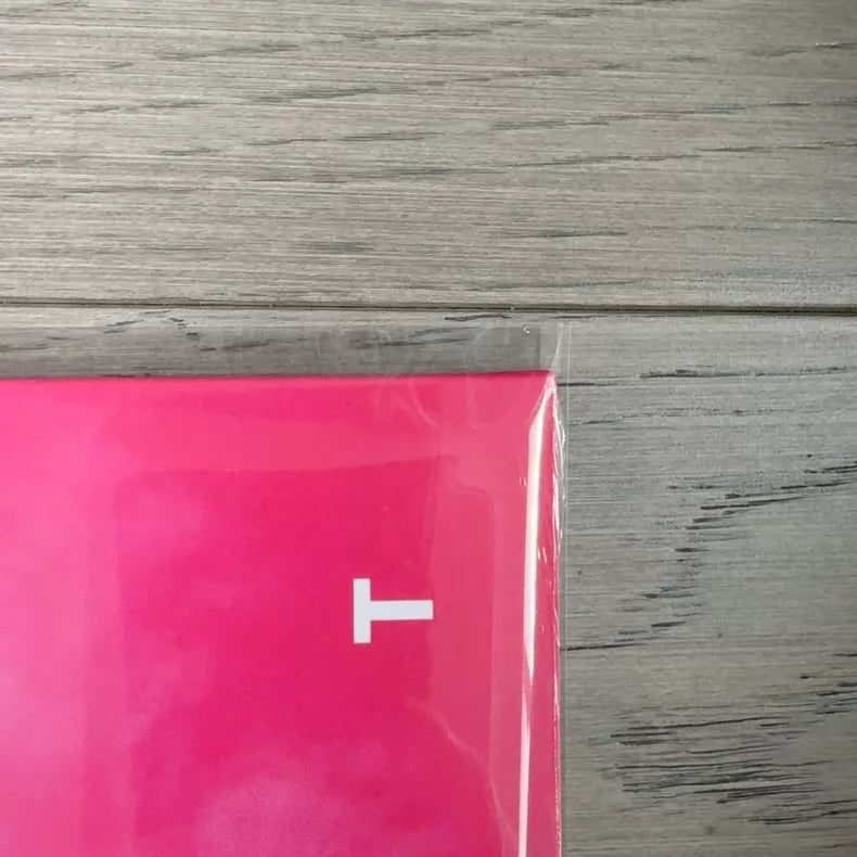 Doja Cat Hot Pink vinyl sleeve detail