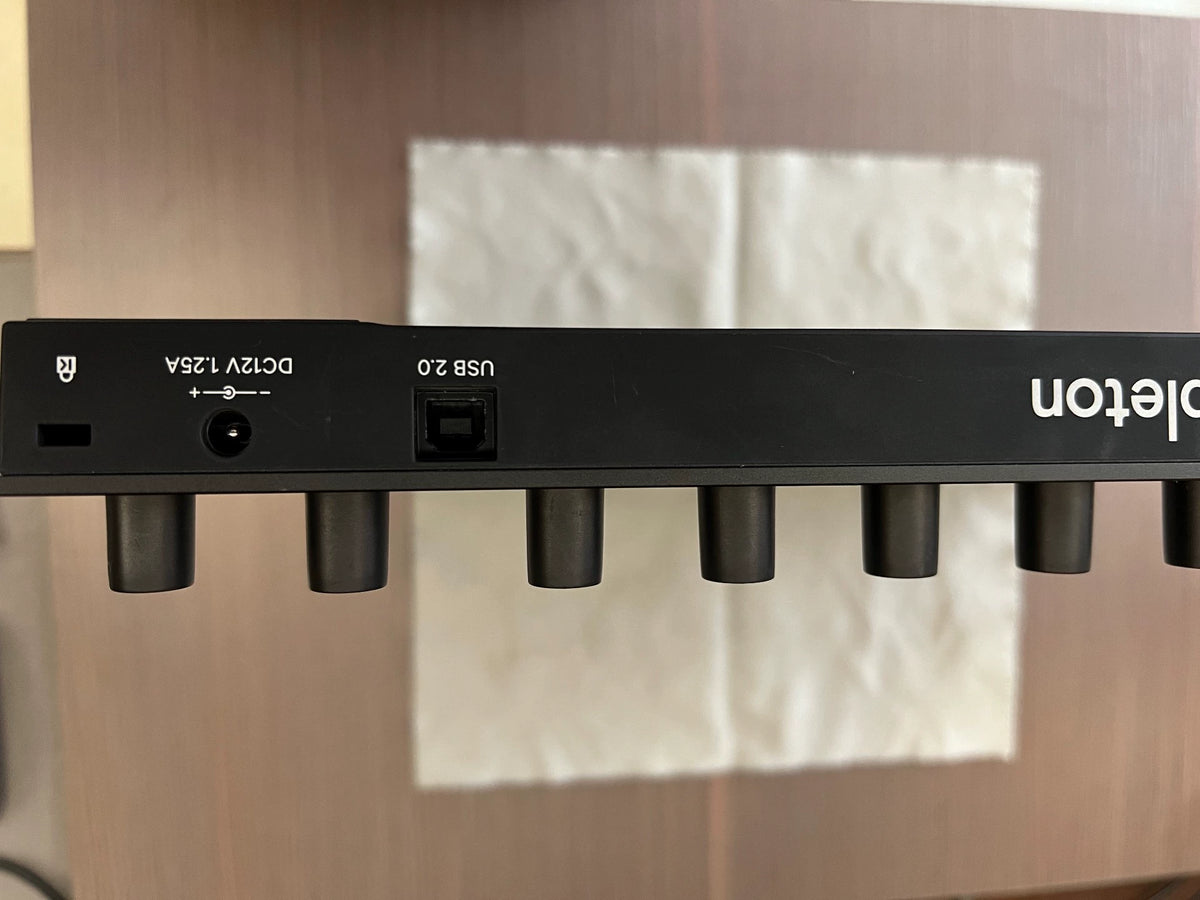 Ableton Push 2 – MIDI Performance Controller – actual item photograph 3