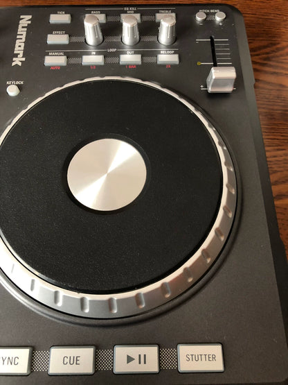Numark Mixtrack Pro – DJ Controller with Cables & Documentation – actual item photograph 4