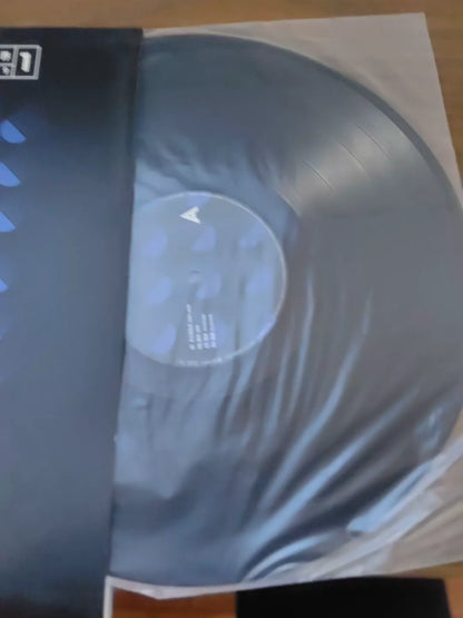 Crater Monde — 环形山世界 – Crater Monde; actual item detail