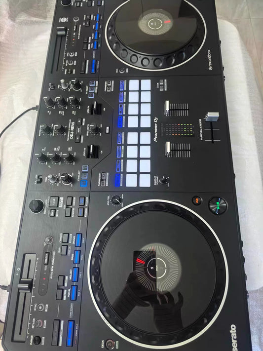 Pioneer DJ DDJ-REV5 – Controller with Original Box