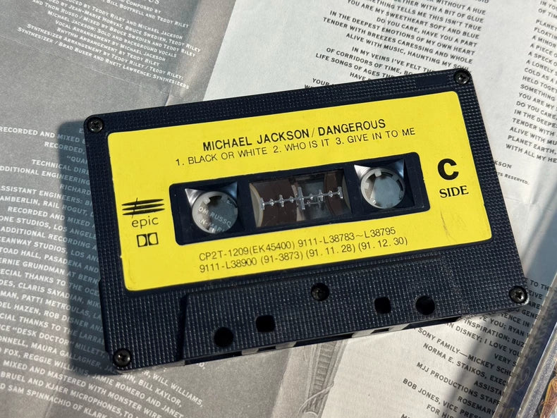 Michael Jackson – Dangerous 2 1991 Korean First-Press Cassette