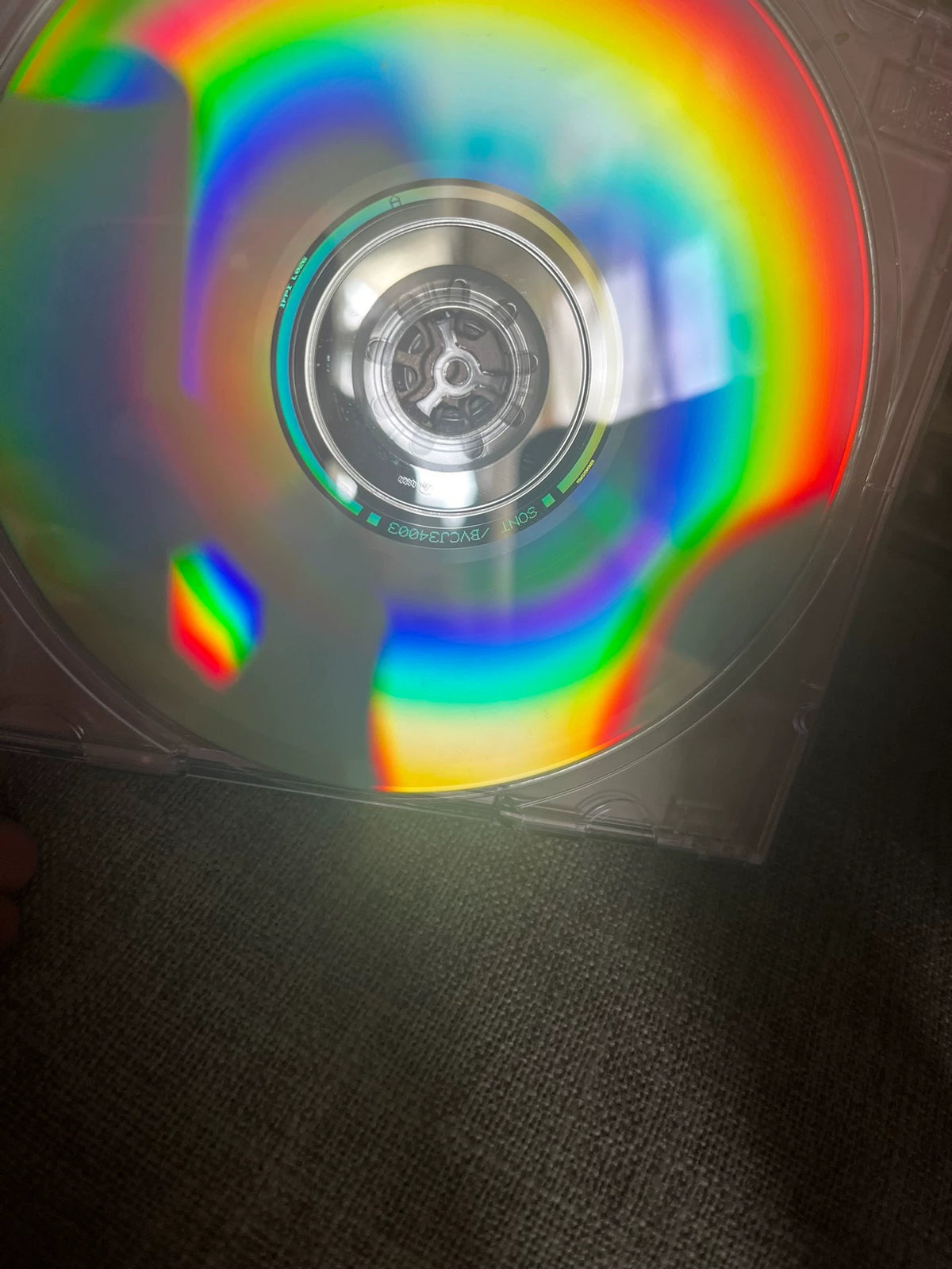 Shigeko Suzuki – Close Your Eyes – Japanese CD – Damaged Case – actual item photograph 4