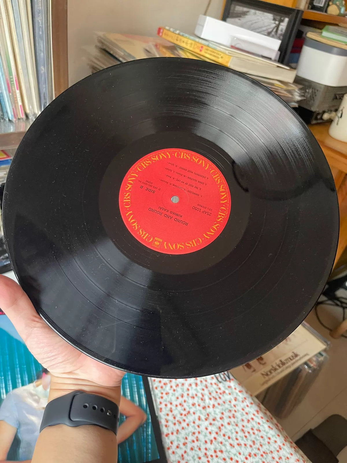 Kimiko Kasai – Round and Round – Japanese LP – actual item photograph 3