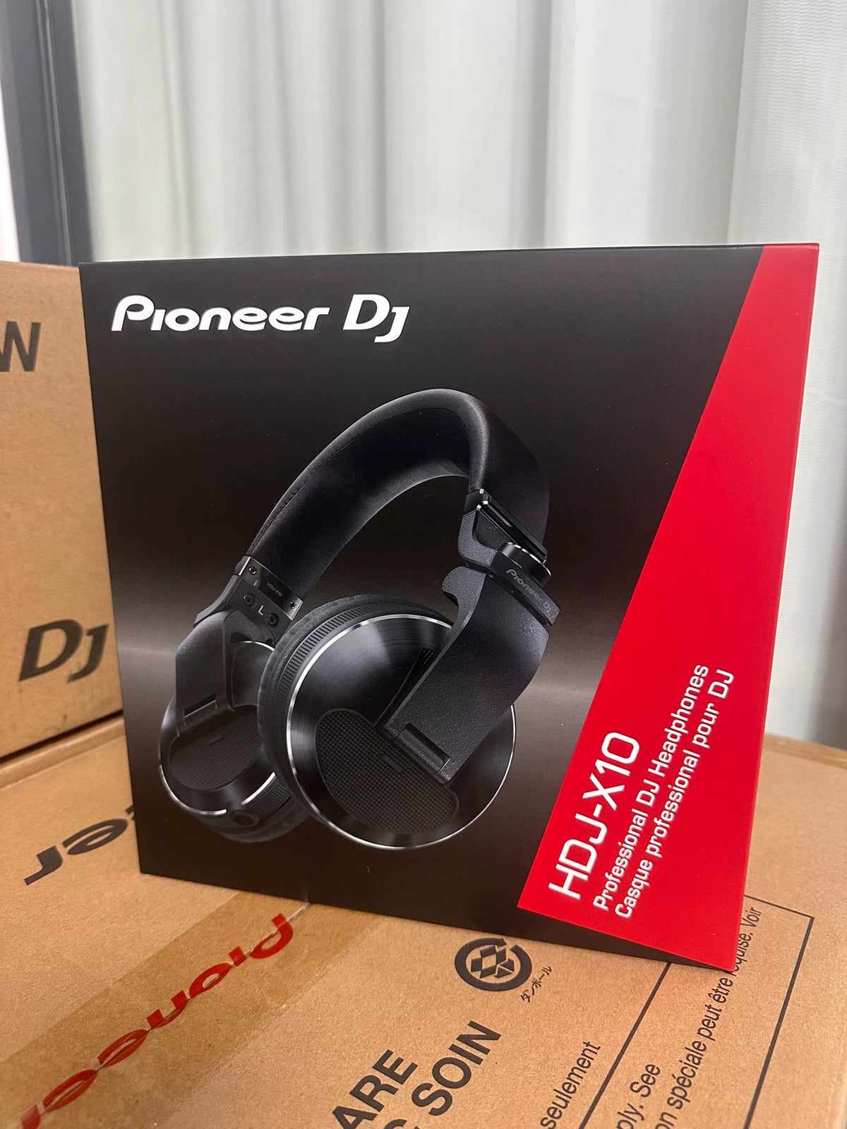 Pioneer DJ HDJ-X10-K – Black DJ Headphones, Sealed – detail 6