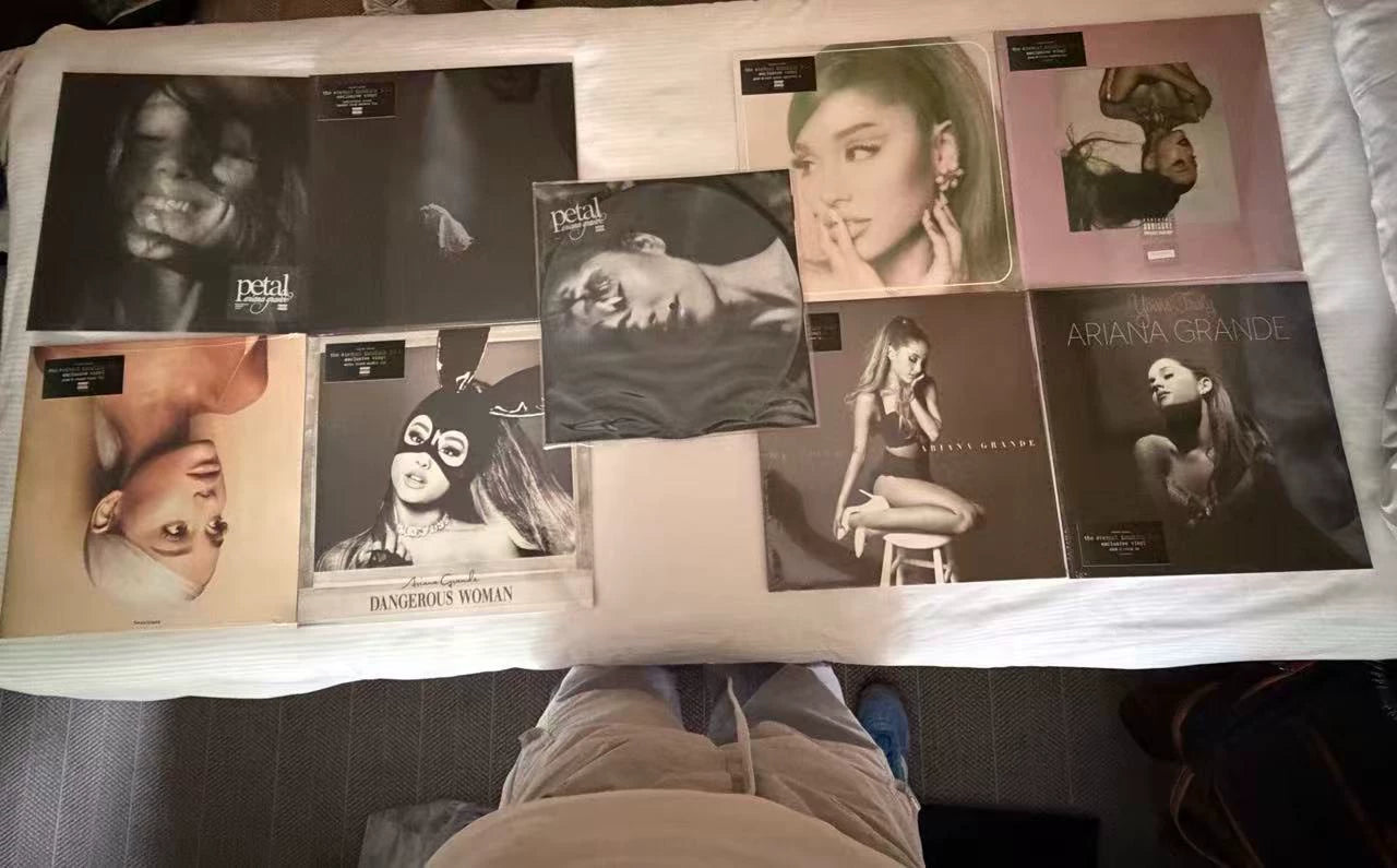 Ariana Grande – London Tour Limited Four-Album Vinyl Set