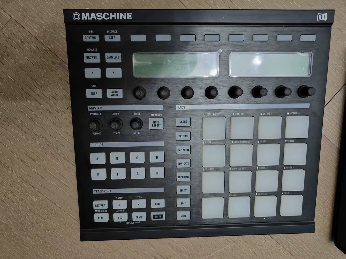 Native Instruments Maschine MK2 – Used Production Controller