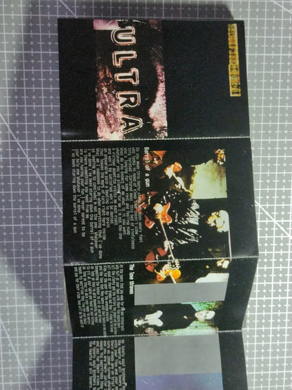 Depeche Mode – Ultra (Cassette) – source photo 4