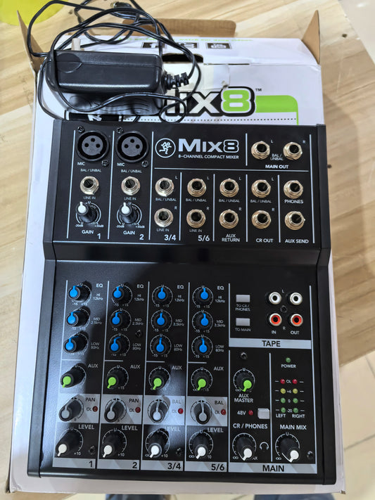 Mackie Mix8 Compact Analog Mixer, Opened Packaging – photo 1