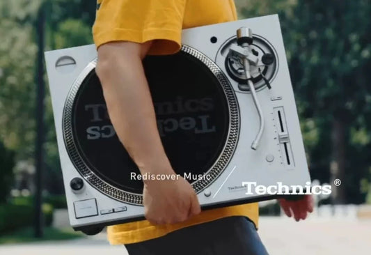 Technics SL-1200MK5 Direct-Drive DJ Turntable