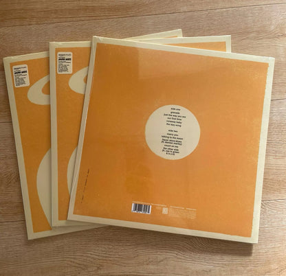 Bruno Mars – Doo-Wops & Hooligans – Yellow & Black Splatter Vinyl (LP)