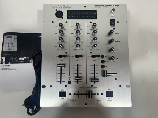 Behringer DX626 3-Channel DJ Mixer 1