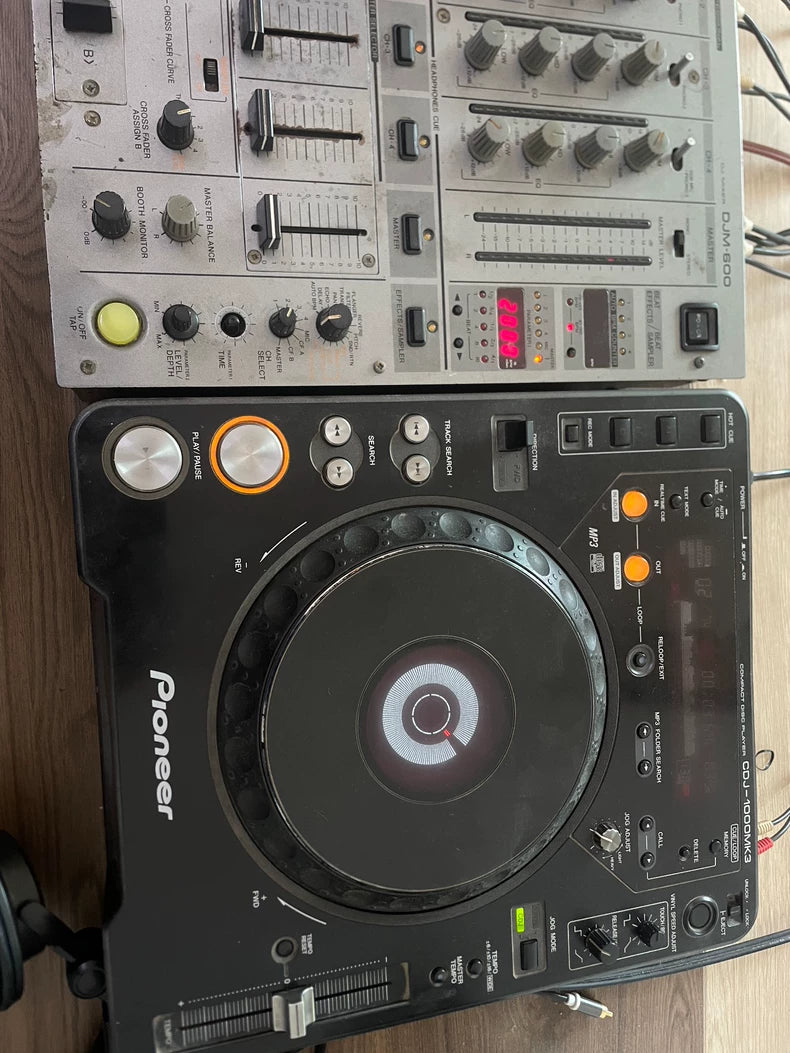 Pioneer DJ CDJ-1000MK3 + DJM-600 Mixer Set – image 4