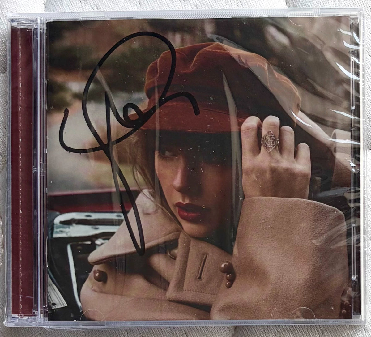 Taylor Swift - Red (Taylor's Version) Signed CD