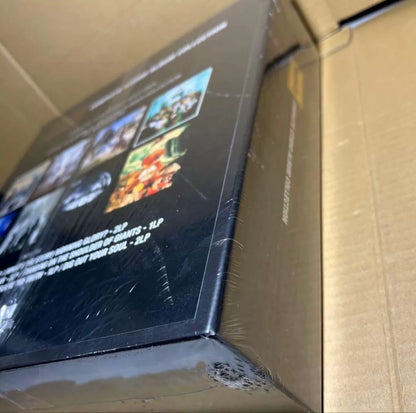 Oasis – Complete Studio Album Collection Amazon Exclusive Gold 14LP Box Set