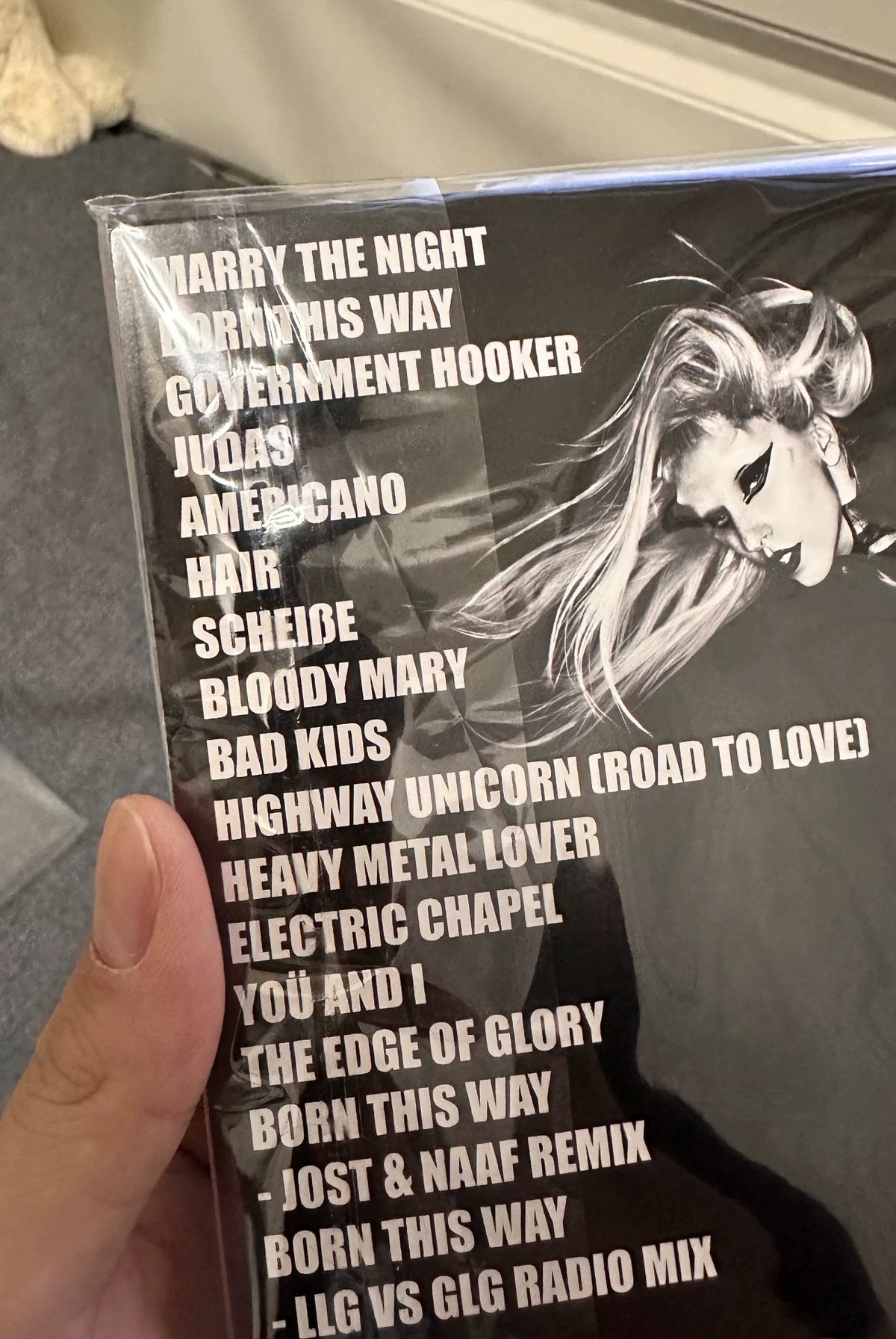 Lady Gaga – Born This Way – 7-inch Vinyl with Stickers