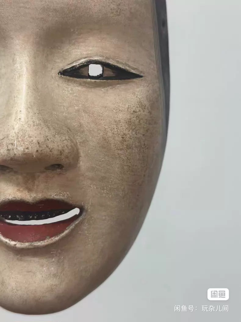 Japanese Showa-Era Carved Wooden Noh Mask – Zō-onna Style — detail 3