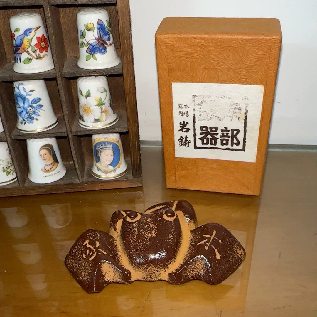 Nambu Ironware Crab Paperweight 2