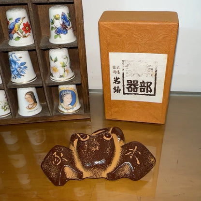 Nambu Ironware Crab Paperweight 2