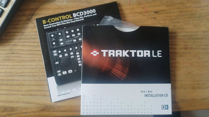 Behringer B-Control Deejay BCD3000 – Boxed Old Stock – actual item photograph 2