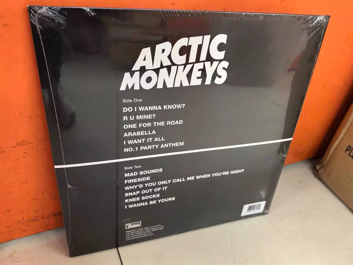 Arctic Monkeys – AM – Standard Black Vinyl (LP) — photo 3