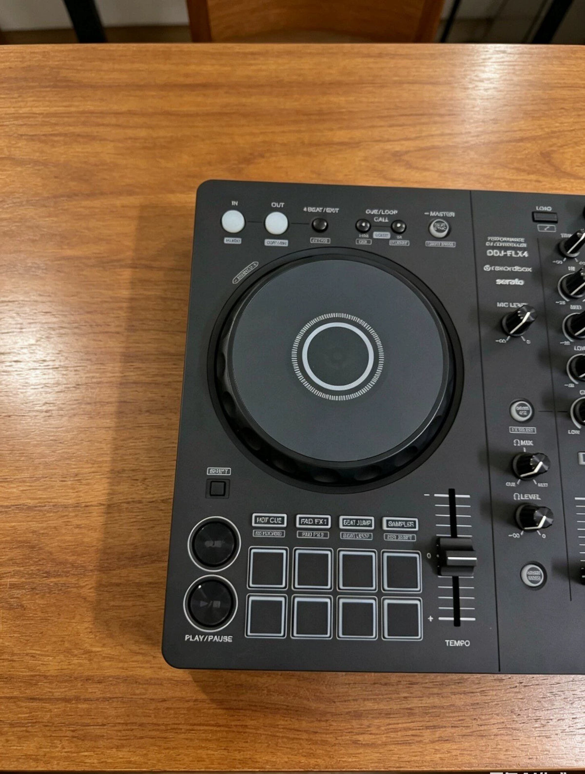 Pioneer DJ DDJ-FLX4 – Used DJ Controller – actual item photograph 5
