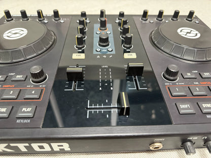 Native Instruments Traktor Kontrol S2 – Used DJ Controller – actual item photograph 8