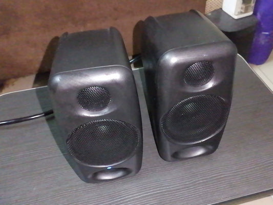 IK Multimedia iLoud Micro Monitor Speakers, Pair – photo 1