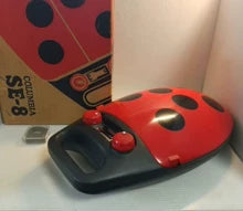 Columbia SE-8 Ladybug Portable Record Player