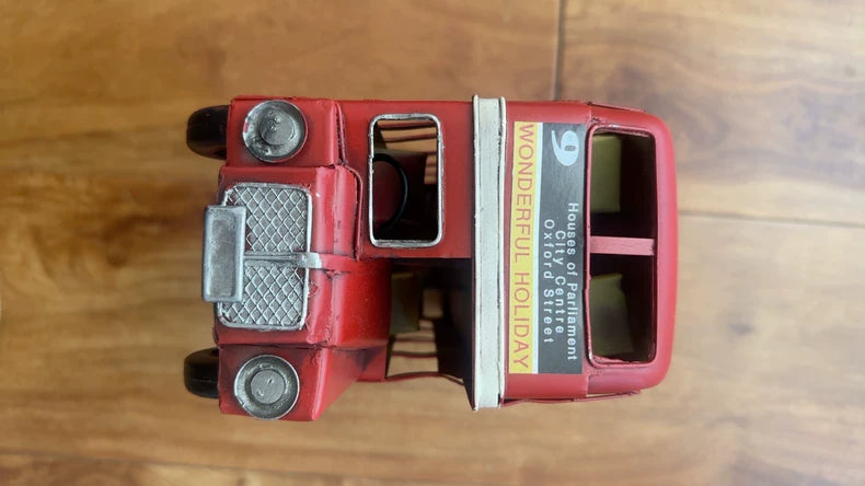 British Double-Decker Bus – Vintage-Style Metal Model – actual product photo 3