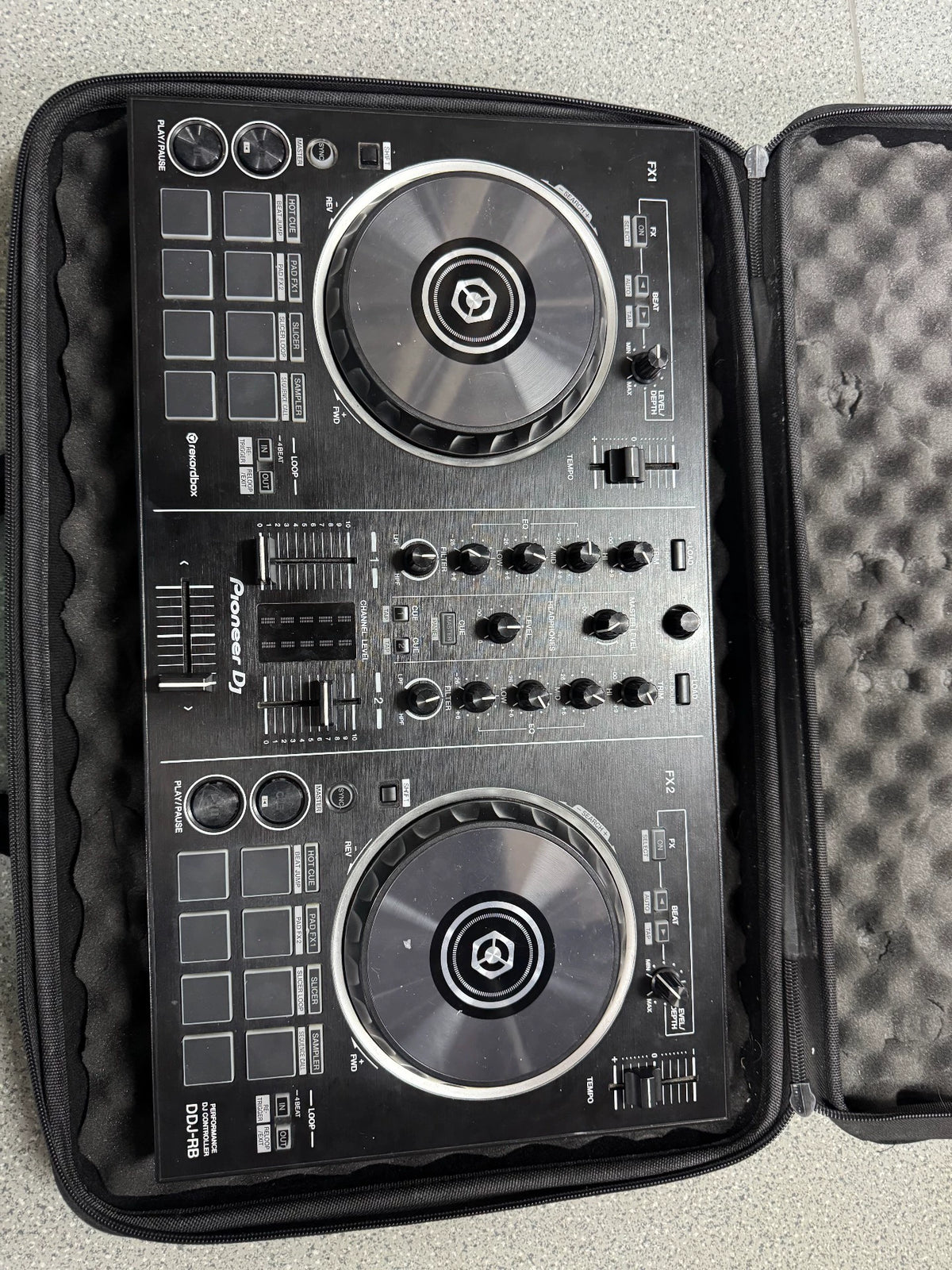 Pioneer DDJ-RB – Used DJ Controller