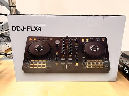 Pioneer DJ DDJ-FLX4 – Boxed Controller, Open Box – detail 6