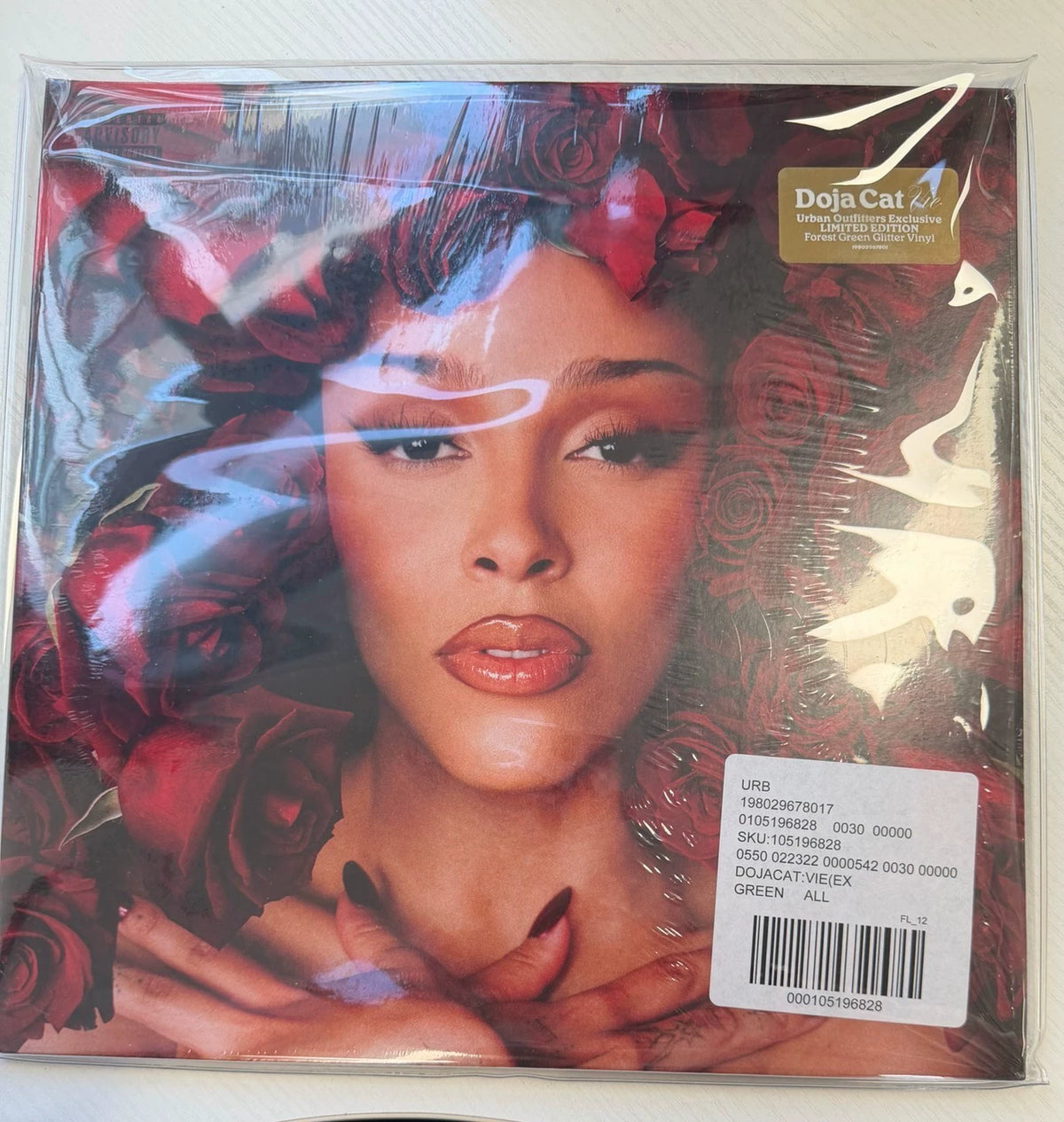 Doja Cat – Vie, Seller-Listed UO Green Vinyl, Sleeve Seam Split (LP) – photo 1