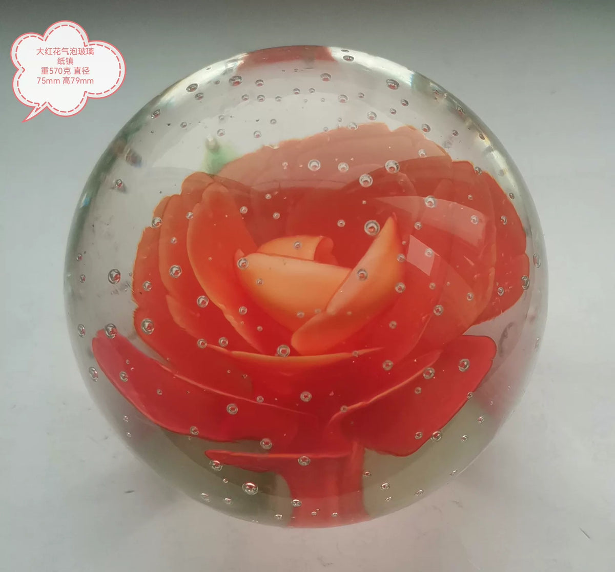 Red Flower Bubble-Glass Paperweight, 7.5 cm – source photo 1