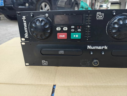 Numark CDN25 – Dual CD Player & Controller – actual item photograph 4